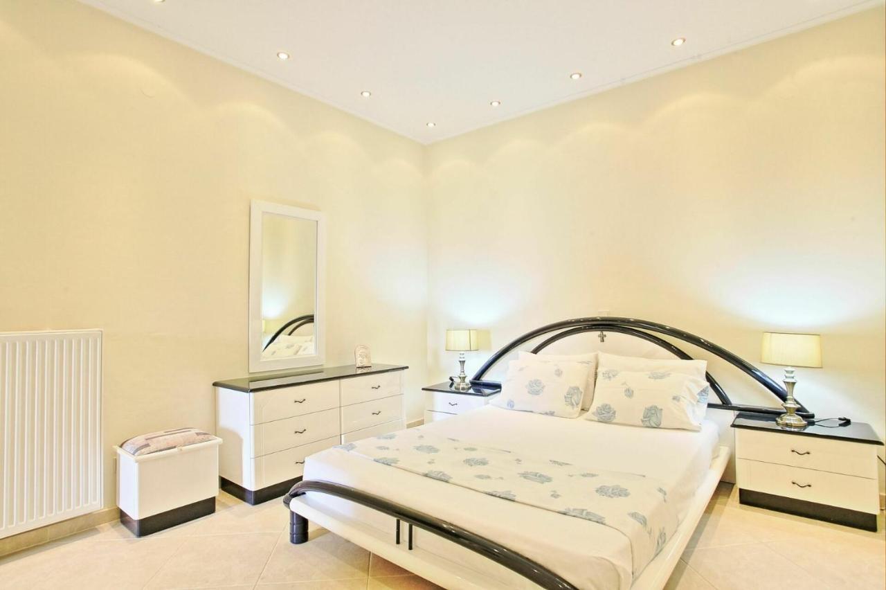 Acharavi Beach Villa By Posarellivillas Zewnętrze zdjęcie