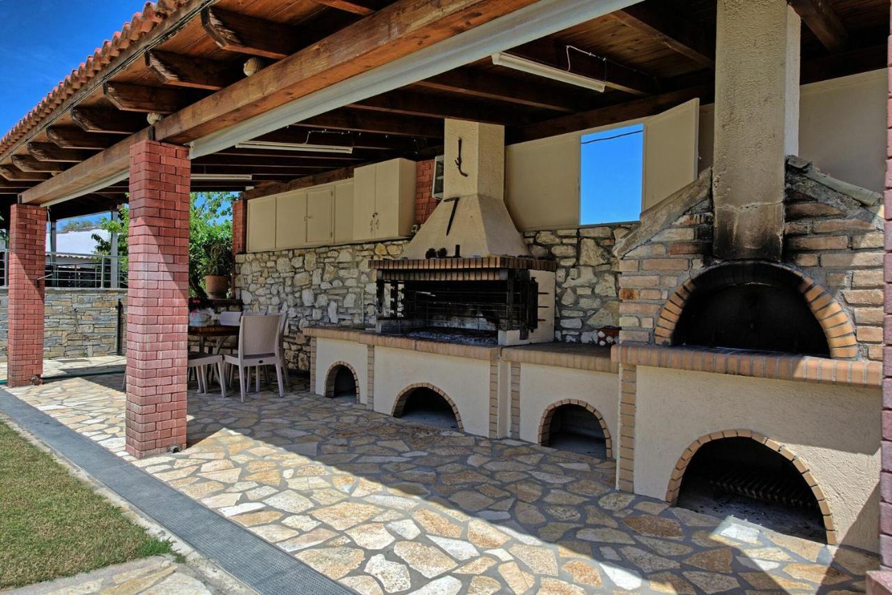 Acharavi Beach Villa By Posarellivillas Zewnętrze zdjęcie