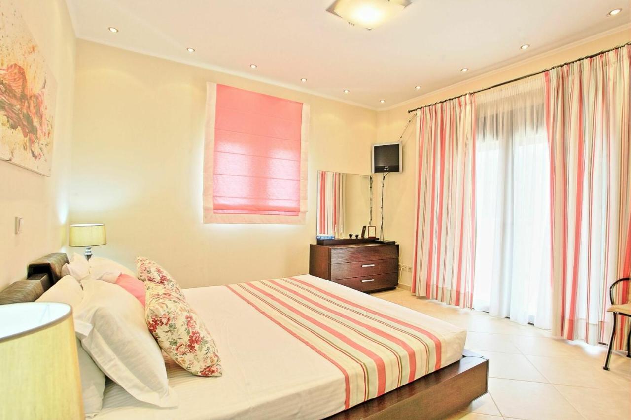 Acharavi Beach Villa By Posarellivillas Zewnętrze zdjęcie