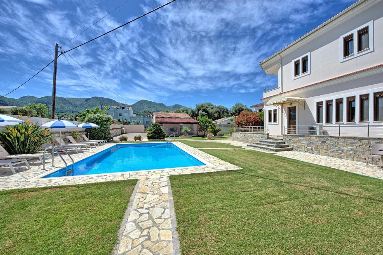 Acharavi Beach Villa By Posarellivillas Zewnętrze zdjęcie
